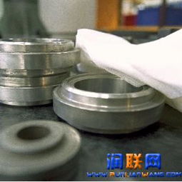 全能型無塵擦拭布價(jià)格優(yōu)化方案 - 潤聯(lián)工業(yè)品專家粘塵布解析